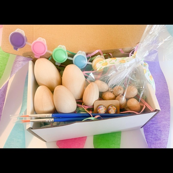 Wooden Easter Egg Craft Kit - Picture 3 of 11